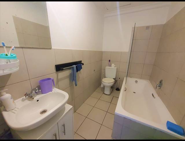 1 BEDROOM APARTMENT FOR SALE IN TOWNSEND ESTATE